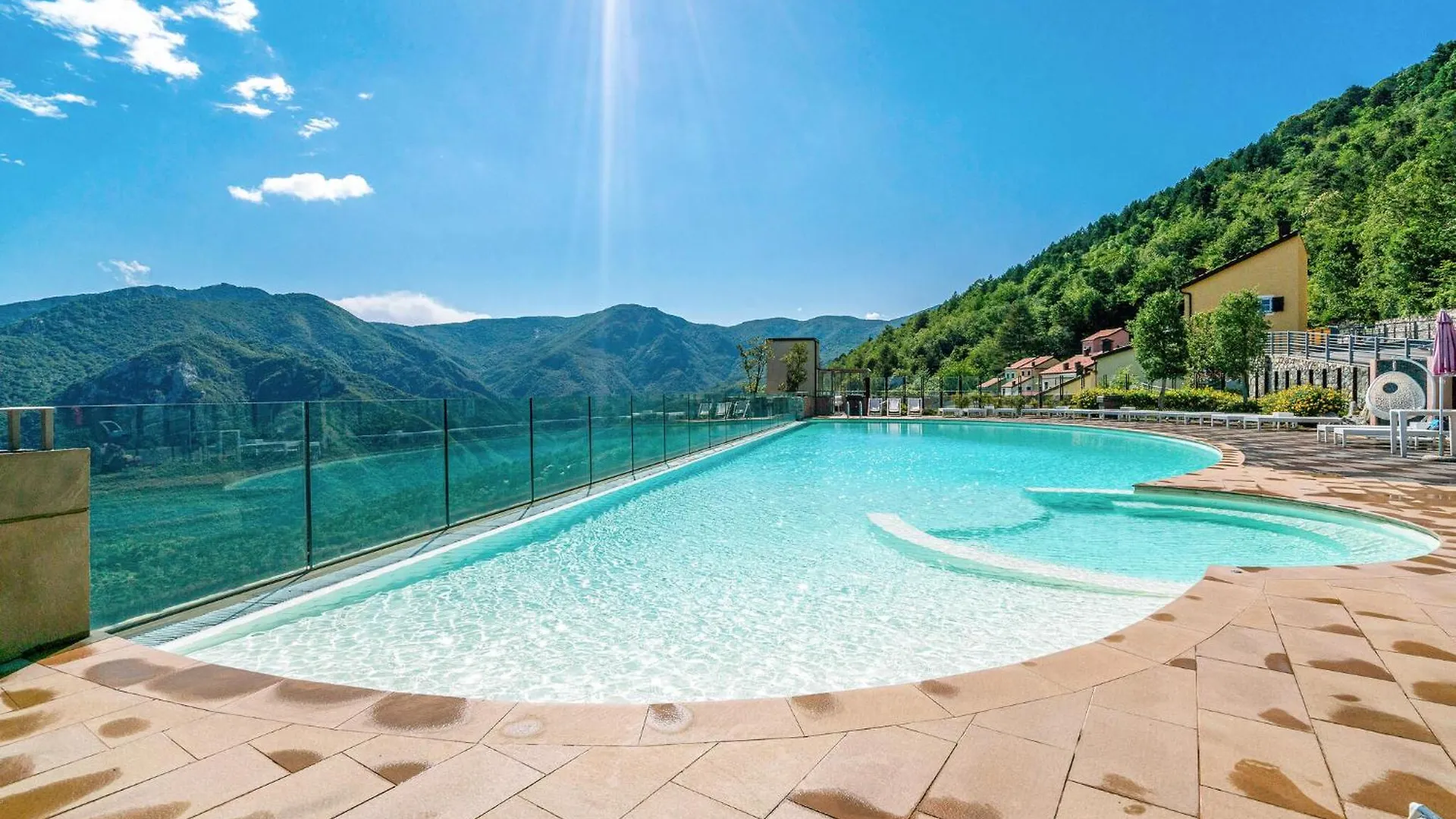 Stunning Home In Magliolo With Sauna